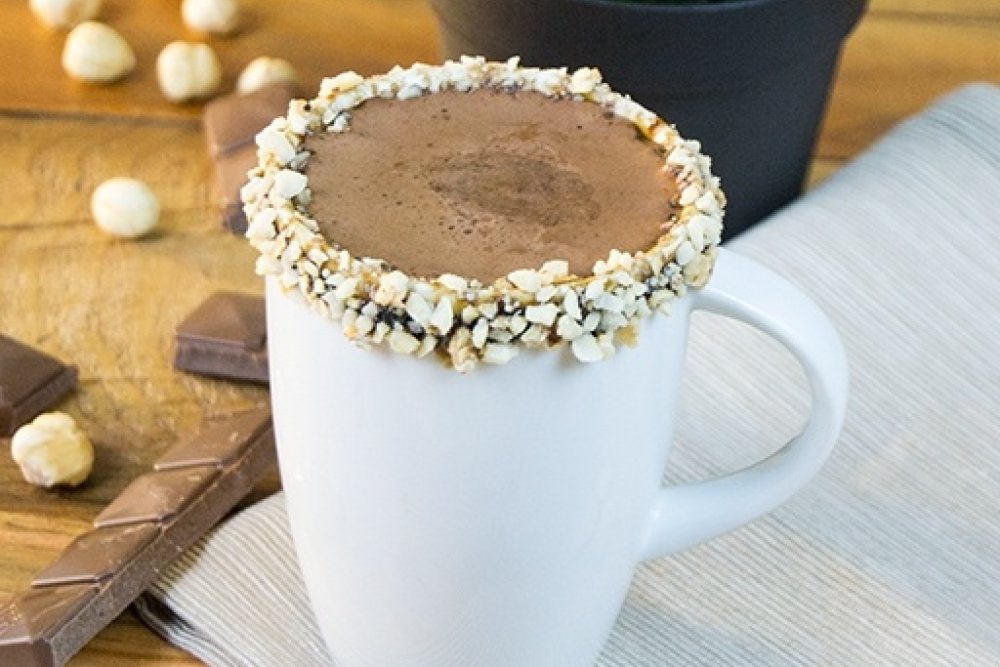 FINDIKLI SICAK ÇİKOLATA