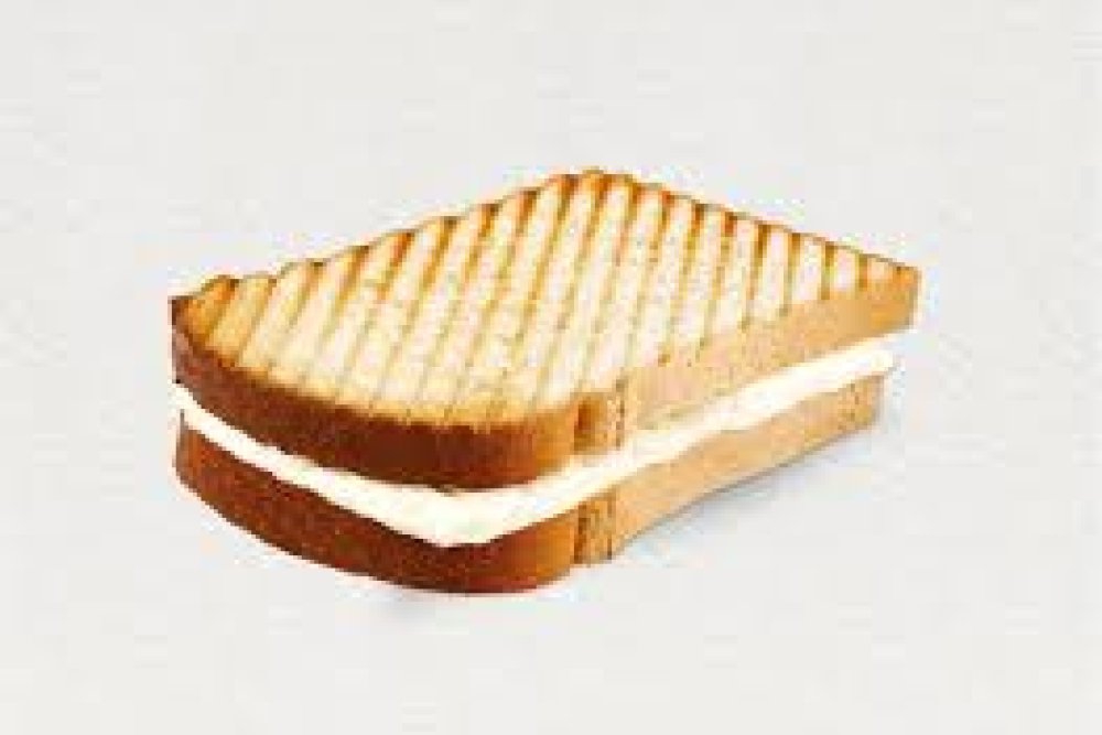 BEYAZ PEYNİRLİ TOST